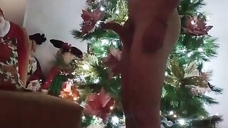 SEXY CHRISTMAS, GIRLFRIEND GIVES A GIFT: BLOWJOB