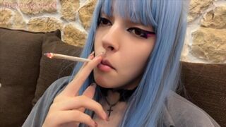 Alternative Cute Girl Smoking a cigarette (full vid on my 0nlyfans/ManyVids)