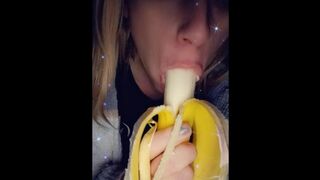 Banana deep throat