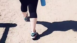 Bunny showing ass while hiking