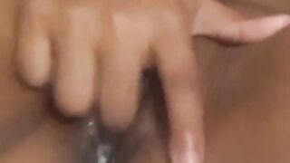 Sexy Ebony Squirting and Creaming!