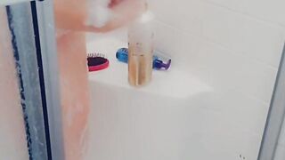 Amateur shower masterbation part 1