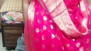 Indian Pink Sadi Wali Bhabhi Fuck Her Boyfriend with Cheating