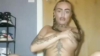 Horny goth slut fucks herself hard until she cums