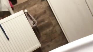 I Masturbated in Bath Tub with Peed Down Jacekts 180