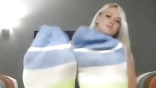 Instagram Model Live Sweaty Feet Soles and Socks