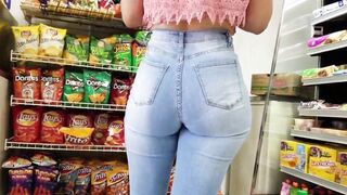 AMAZING Goddess Teen Ass in Jeans!