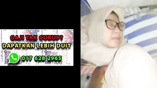 Awek melayu gf main main dalam bilik tidur