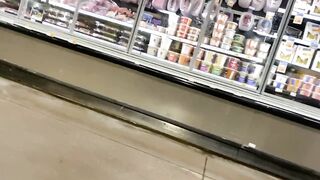 Sexy Candid Ass in Grocery Store (part 2)