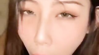 Hot Chinese Girl Suck her Boyfriend's Cock