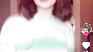 3 TikTok Nipslips downblouse oops