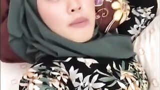 Horny Hijab  Orgasm Face Slowmotion Tiktok