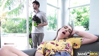 BANGBROS - Teen Bailey Base Is Uncontrollably Horny, So Preston Parker Lends Her His Big Cock