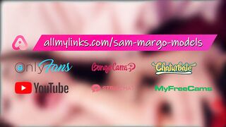 Sexy Love Sucks and Fucks Dildo on Cam