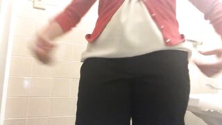 Inserting Tangerines in my Pussy in a Public Bathroom at Work