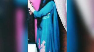 Paki girl anum of scheme 1 pindi fucked by her BF