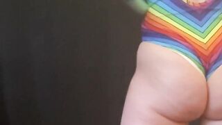 Hula Hooping Rainbow PAWG Chillin on a Saturday