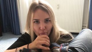 Amateur Blowjob and Cum in Mouth