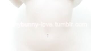 Bunnybunny-love 不會跳舞只會扭 就常常被抓到夜店台上.mp4