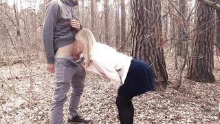 girl fucked in the park, real risky public sex!