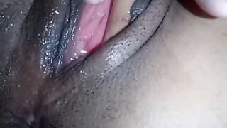 Ebony sent Video of Creamy Pussy