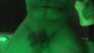 Outdoor Quickie - Watch Me Masturbate In My Backyard Hot Tub At Night