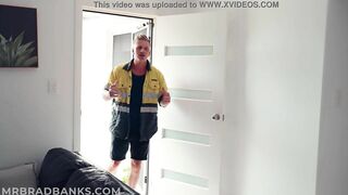 FIT KITTY FUCKS THE ELECTRICIAN