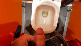 Guy CUMS in PUBLIC bathroom THERE ARE OTHER PEOPLE!