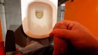 Guy CUMS in PUBLIC bathroom THERE ARE OTHER PEOPLE!