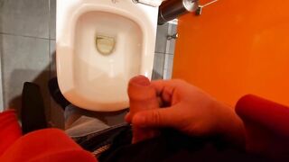 Guy CUMS in PUBLIC bathroom THERE ARE OTHER PEOPLE!