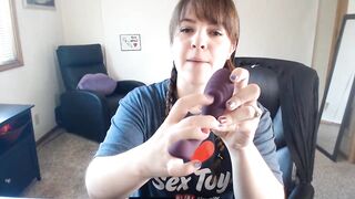 Tracy's Dog Nina Couple's Vibrator Review