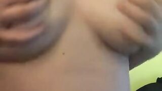 Foxxxy Lynn’s tits