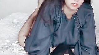 Indian girl sex with clear Urdu&Hindi audio