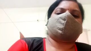 Divya aunty ki live video call