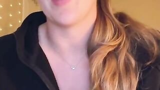 Cute Camgirl Professionally Rates Your Cock! POV