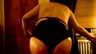 Geordie Sissy Booty Bitch Twerking for Mistress