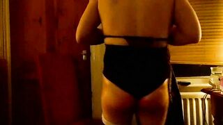 Geordie Sissy Booty Bitch Twerking for Mistress