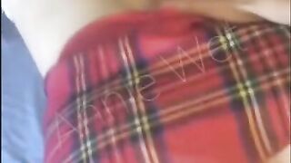 Colegiala Puti Viene por la Clase de Cogida que su Uniforme Indica (Versión Celular)