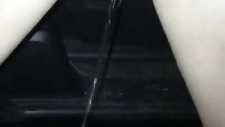 Wife cumming while peeing