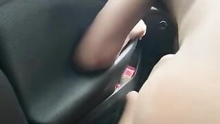 Front seat car sex with KurvyMocha