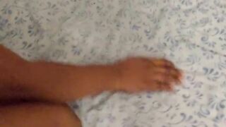 SRI LANKAN BITCH WIFE SLUTTY JUICY BODY