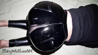 ShinyWetLookX - Cum on My Ass in Tight Leather Leggings Wetlook Shiny Faux Leather Pants