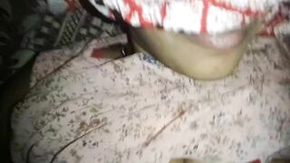 19 year old married bhabhi ki boobs pr ragad lagaai