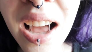 ASMR SALIVA ???? DROOL ???? АСМР ТЕКУТ СЛЮНКИ