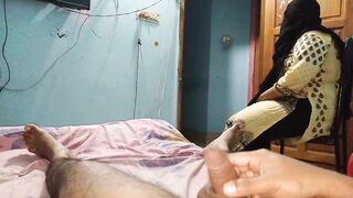 (Mahila Doctor ne patient ko choda) - Sexy Doctor wants to fucked her big cock