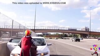 Gibby The Clown Fucks Juicy Tee On Atlanta’s Most Popular Highway