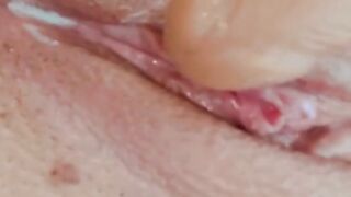 WET WET pussy ???? watch me CUM ???? CREAMY GROOL