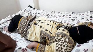 Desi horny Bhabhi fuck with devar & scream Hindi - Indian sex