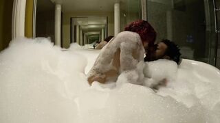 Fucking a slut at a resort in a bubble bath