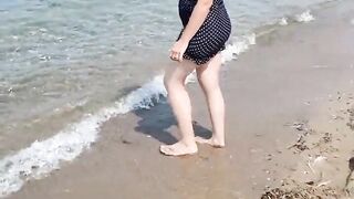 Slutty Horny Wife Flashes BIG TITS at a Public Beach!!!